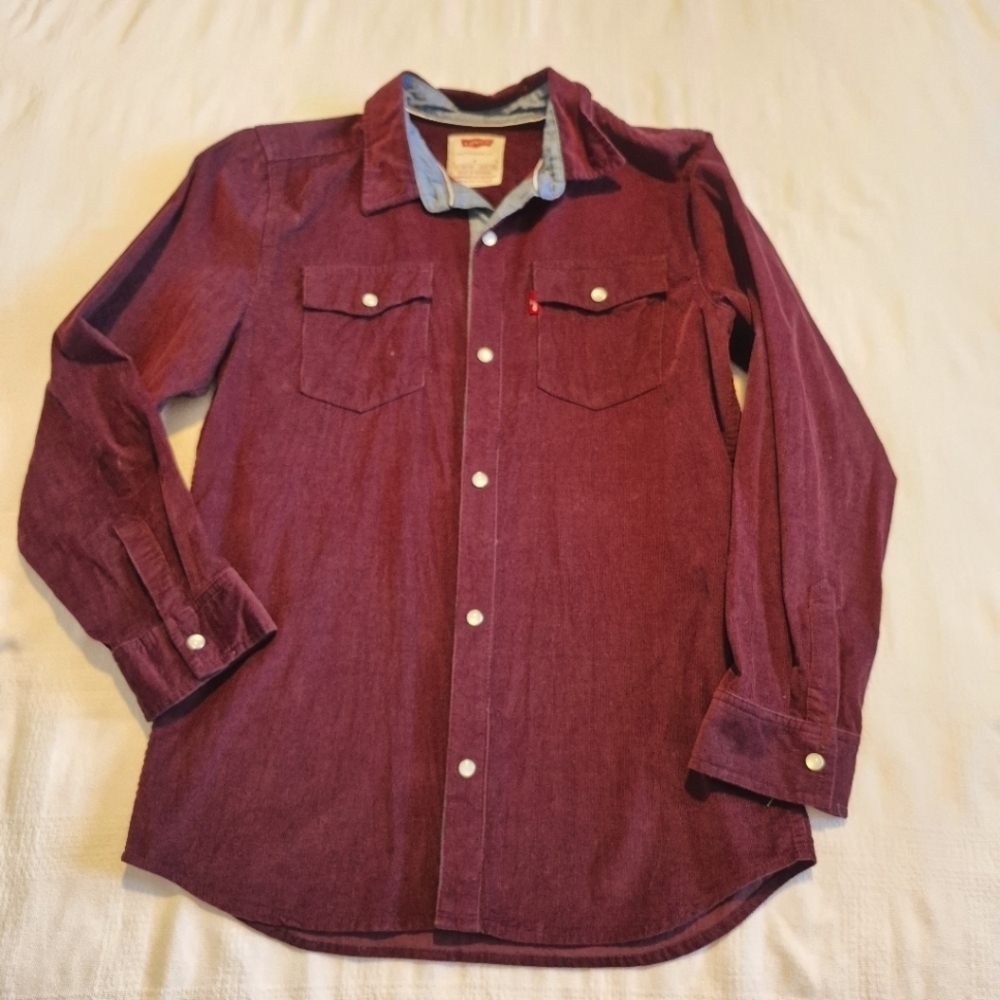 Levi's boys size Large maroon corduroy long sleeve shirt, snaps closed, VGUC